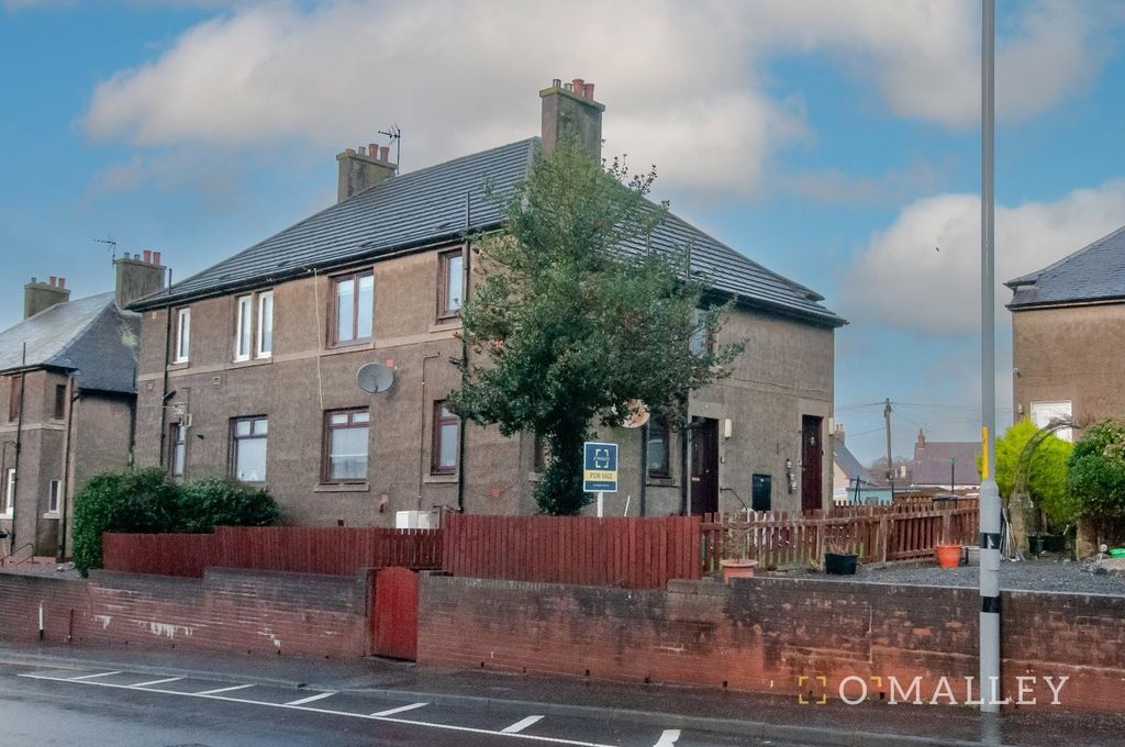 Property photo 1 of 9 Exterior