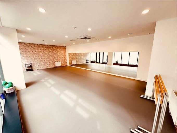 Property photo 3 of 4 127 Crown Wharf Interior 2.Jpg