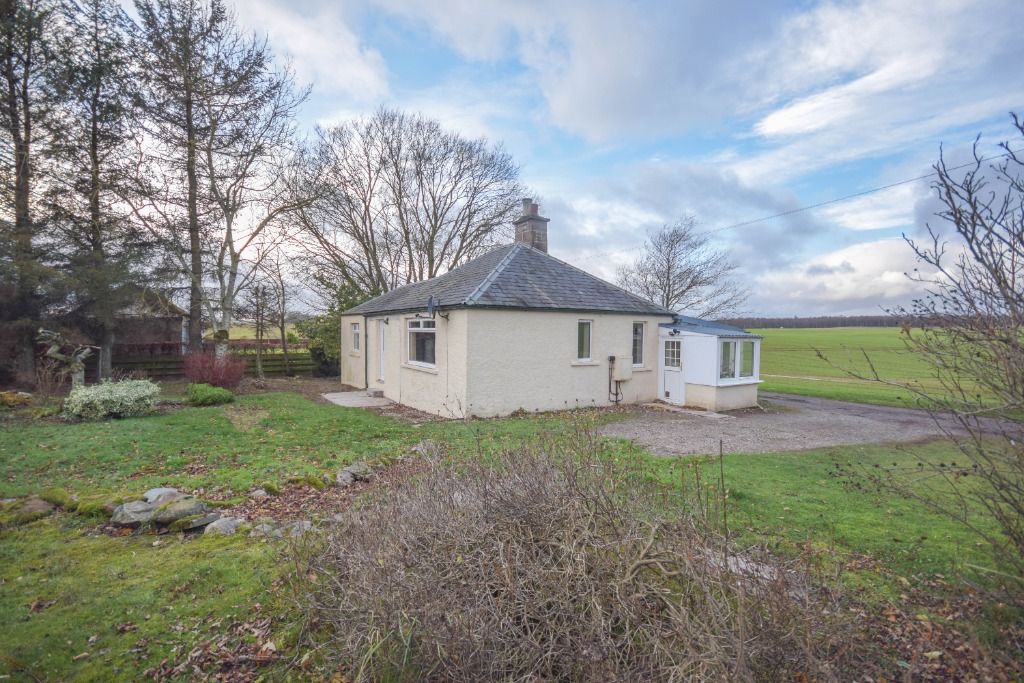 Property photo 2 of 16 Photo 2