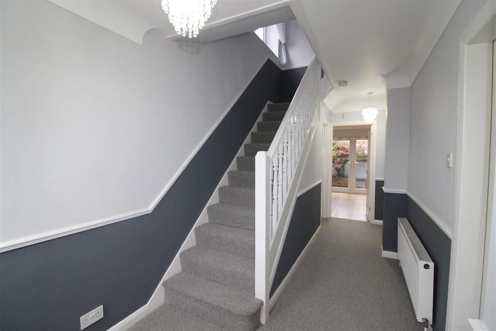 Property photo 2 of 15 Img_9624.Jpg