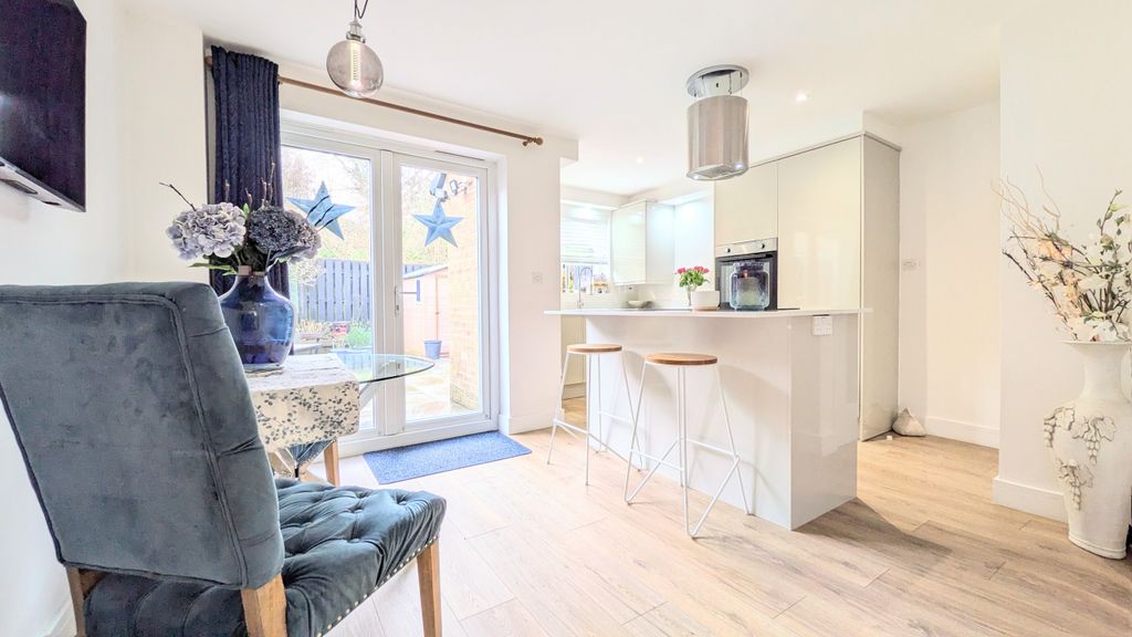 Property photo 3 of 23 Pxl_20260213_130501493~2