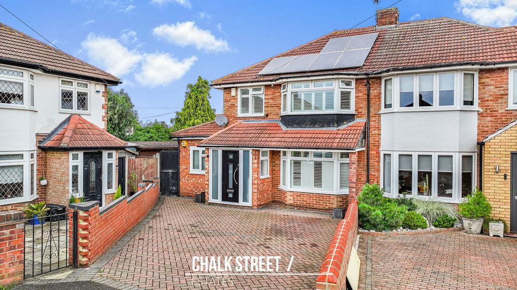 Property photo 1 of 36