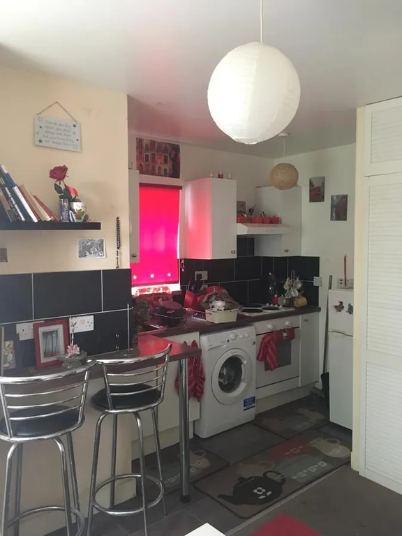 Property photo 1 of 5