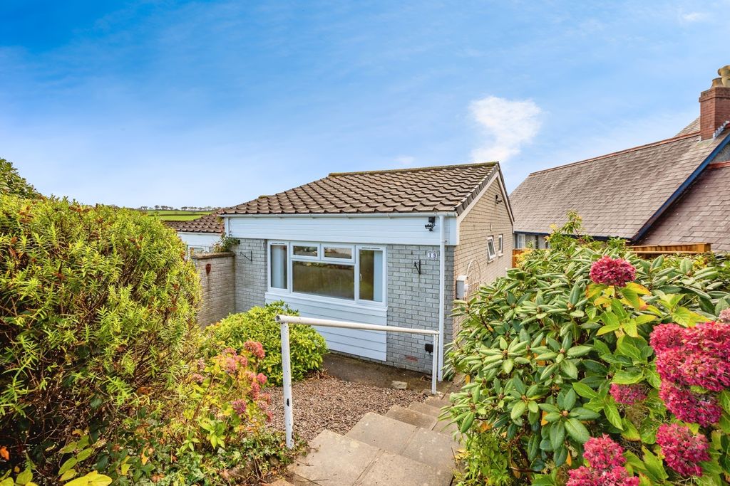 Property photo 1 of 17 Photo