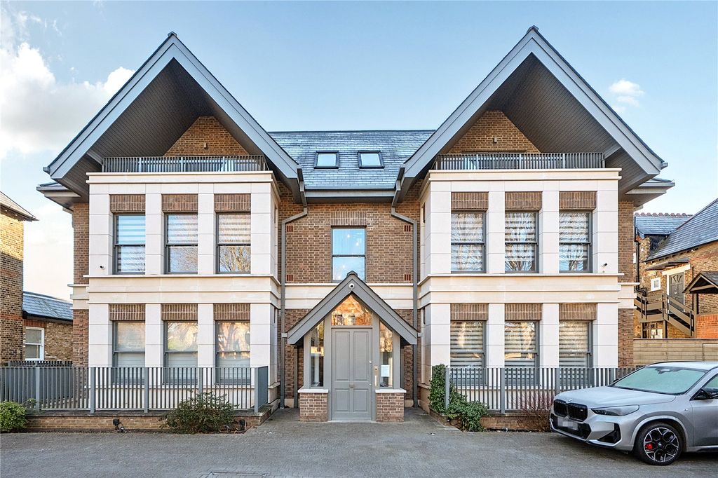 Property photo 1 of 23 Picture No. 01