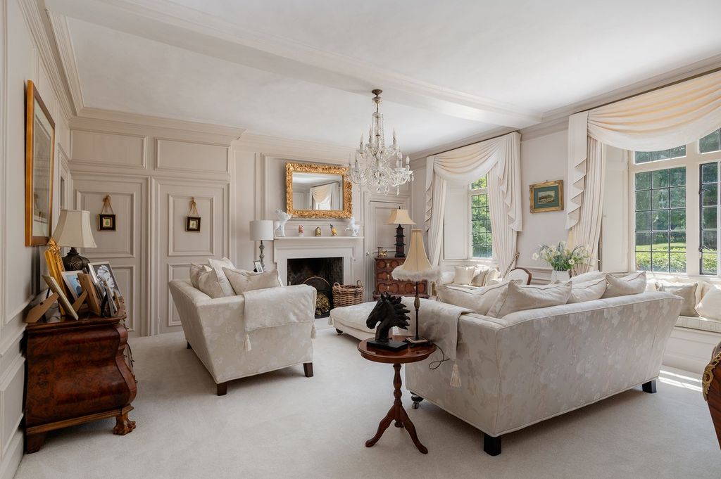 Property photo 3 of 46 Drawing Room
