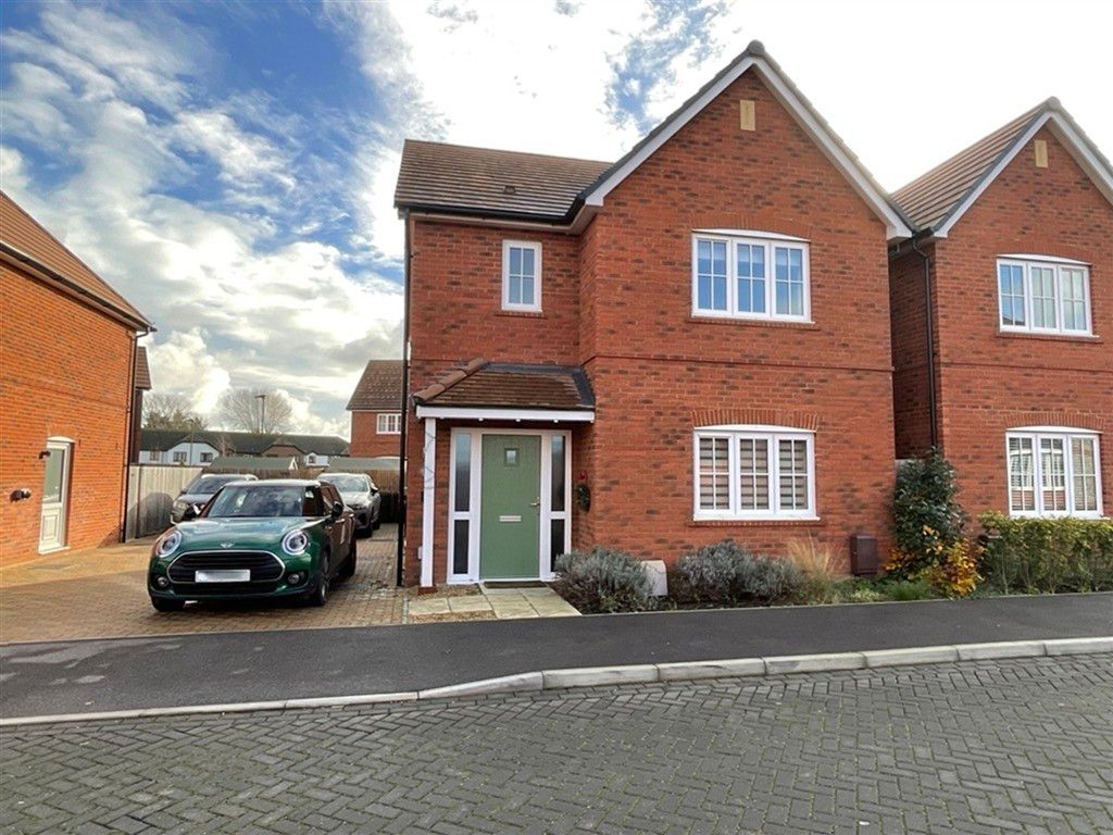 Property photo 1 of 9 Front