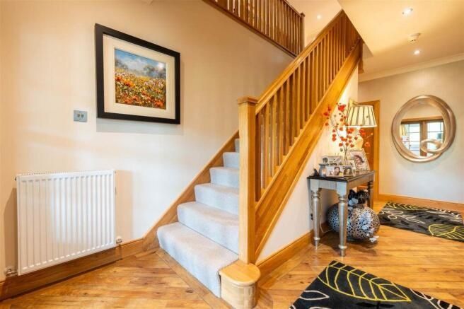 Property photo 3 of 50 Image 2