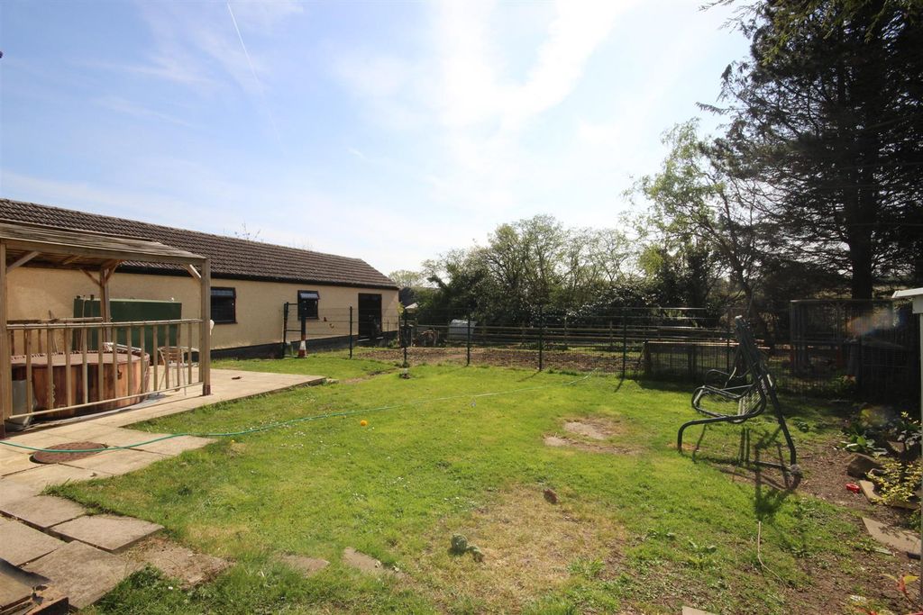 Property photo 2 of 34 Img_3405.Jpg