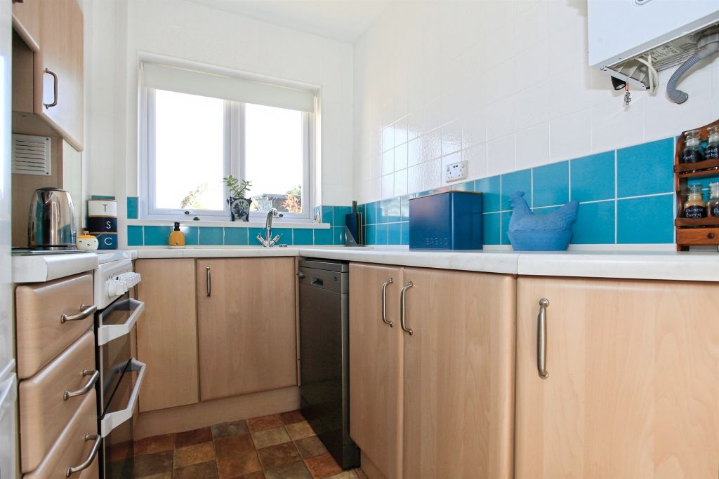 Property photo 2 of 14