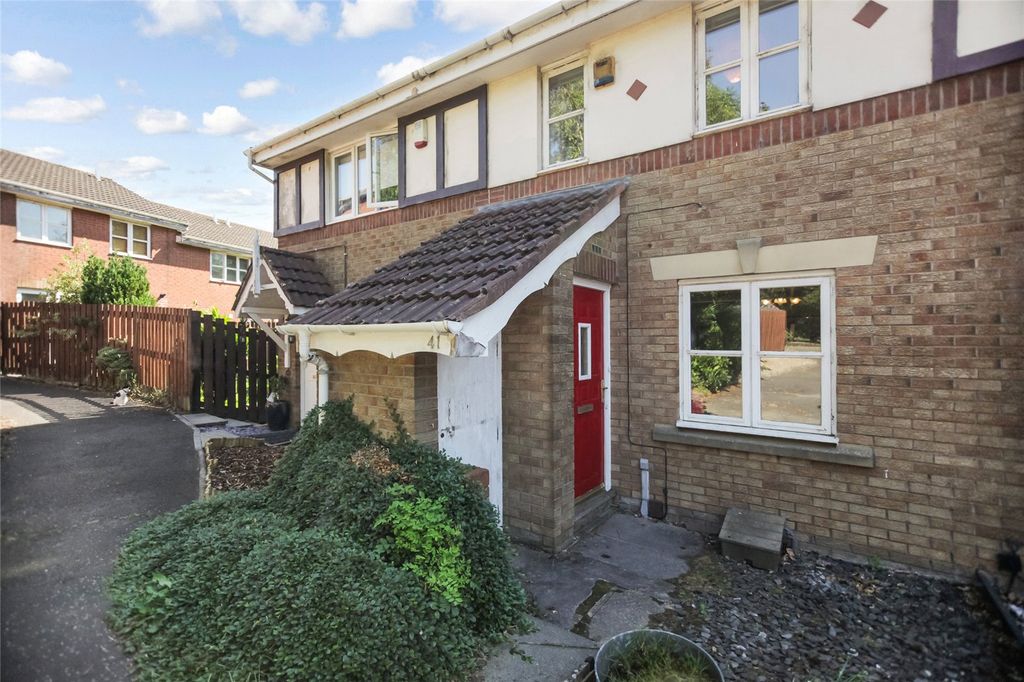 Property photo 1 of 17 Picture No. 02