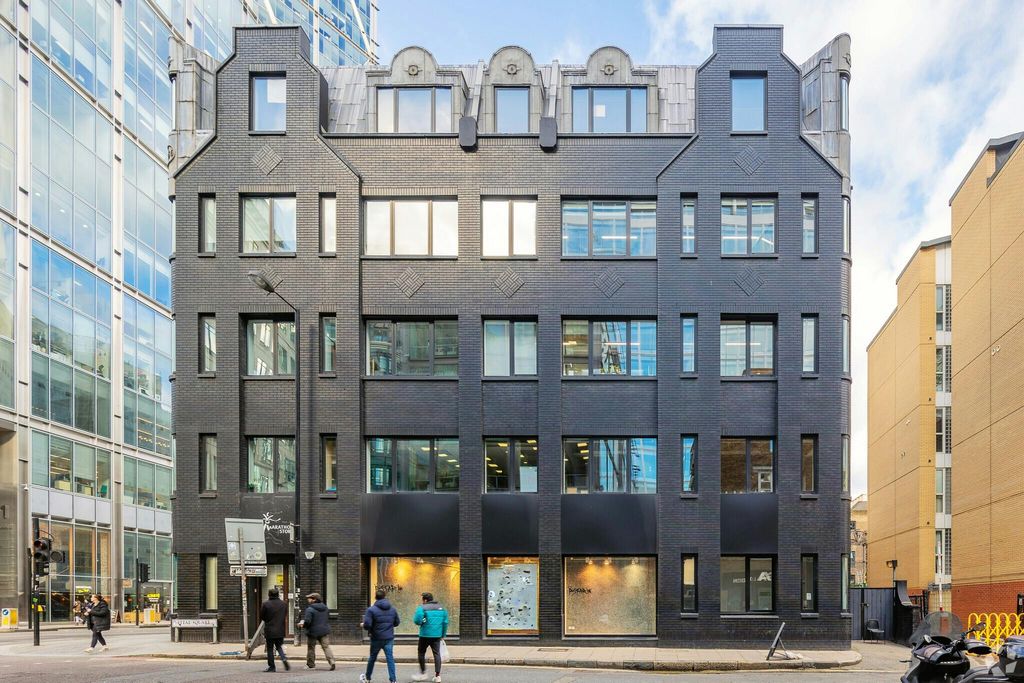 Property photo 1 of 7 1 13 Norton Folgate Exterior Edited.Jpg