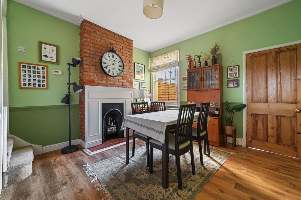 Property photo 2 of 13