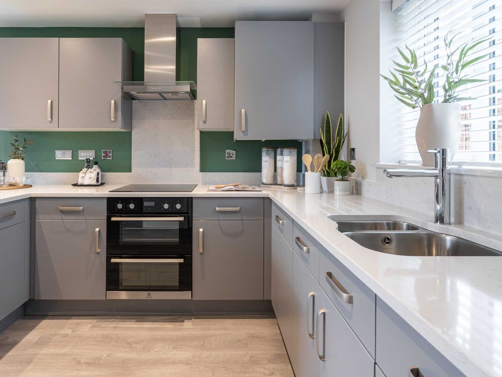 Property photo 2 of 22