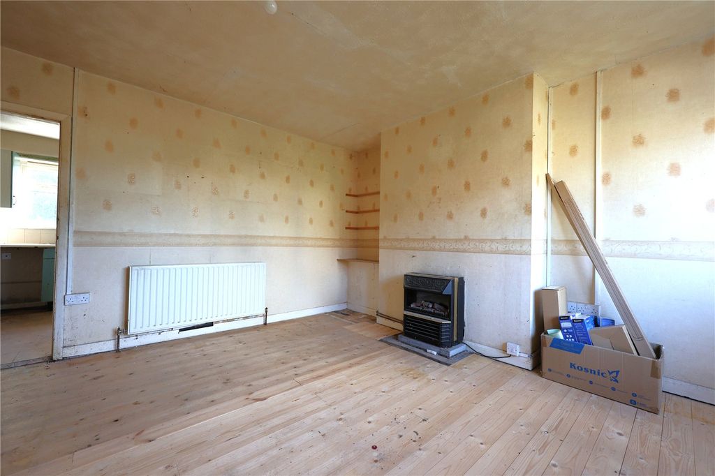 Property photo 2 of 17 Picture No. 03