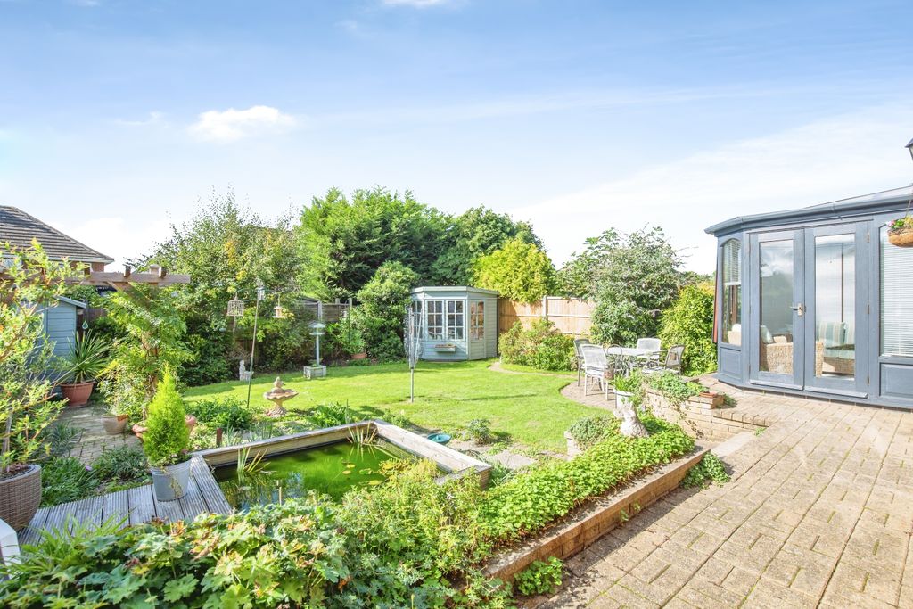 Property photo 2 of 32 2Ef9F9c1-Mw26-2875