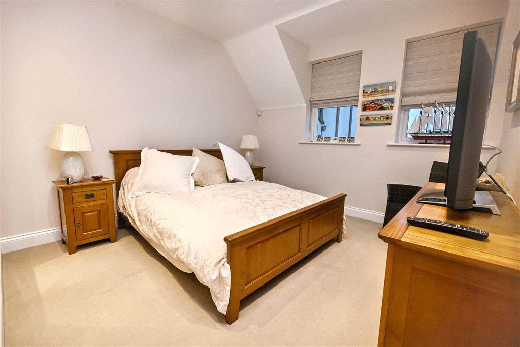 Additional image 17 of 2 bed flat for saleDarley Road, Eastbourne BN20