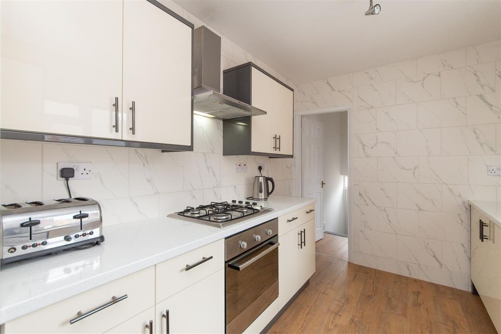Property photo 2 of 31 Edit-8099.Jpg