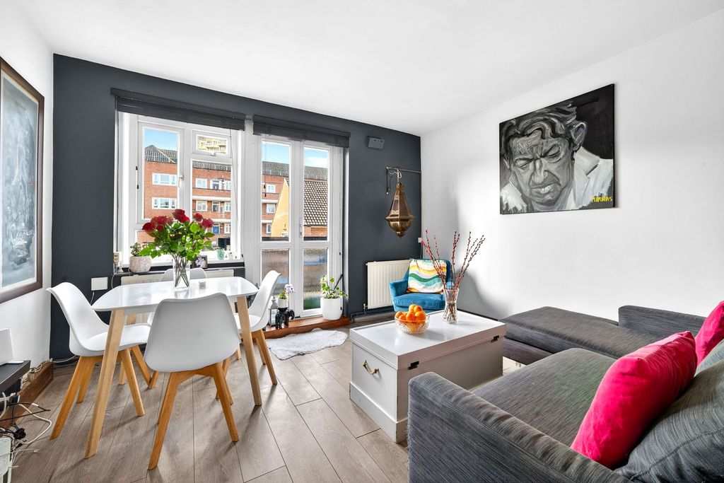 Property photo 1 of 16