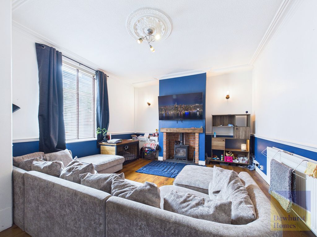 Property photo 2 of 11