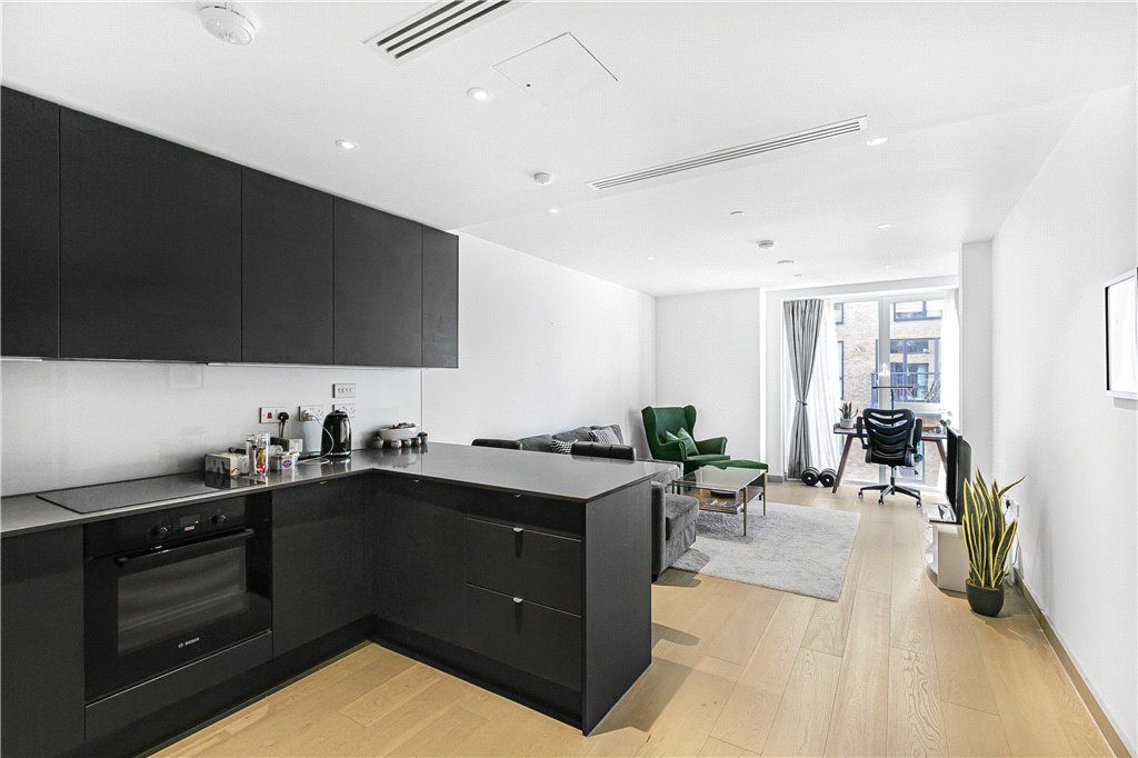 Property photo 2 of 15 Kitchen