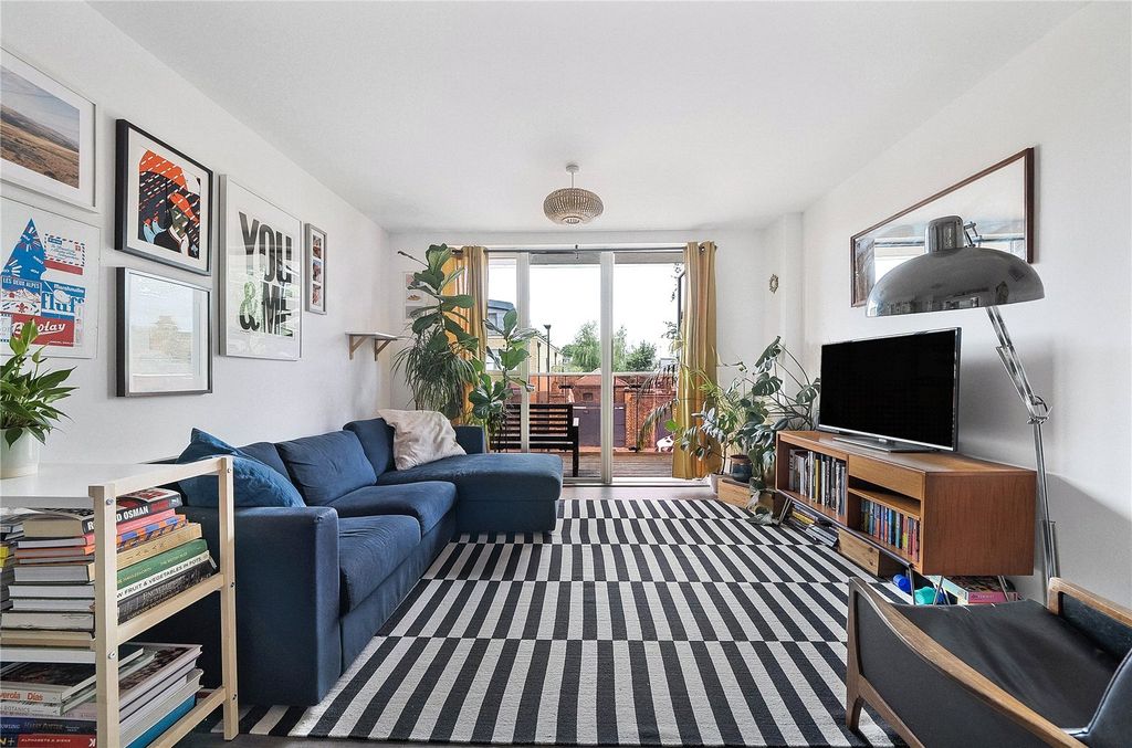 Property photo 1 of 14 Picture No. 05