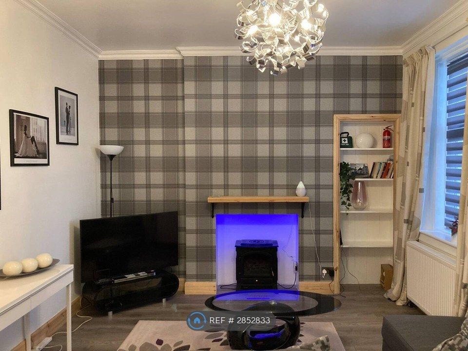 Property photo 2 of 35