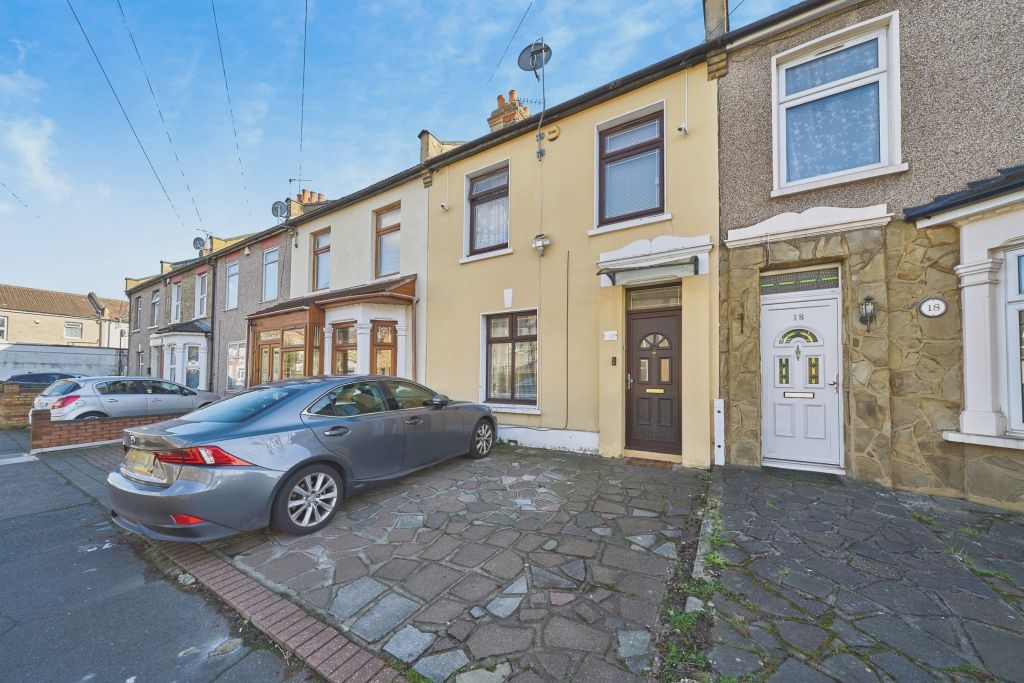 Property photo 1 of 20