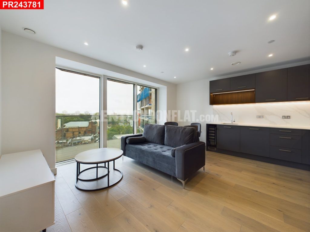 Property photo 1 of 11