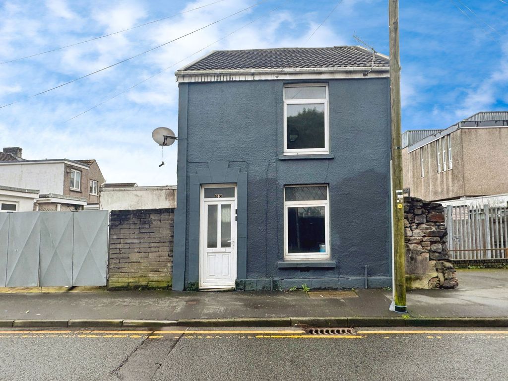 Property photo 1 of 16