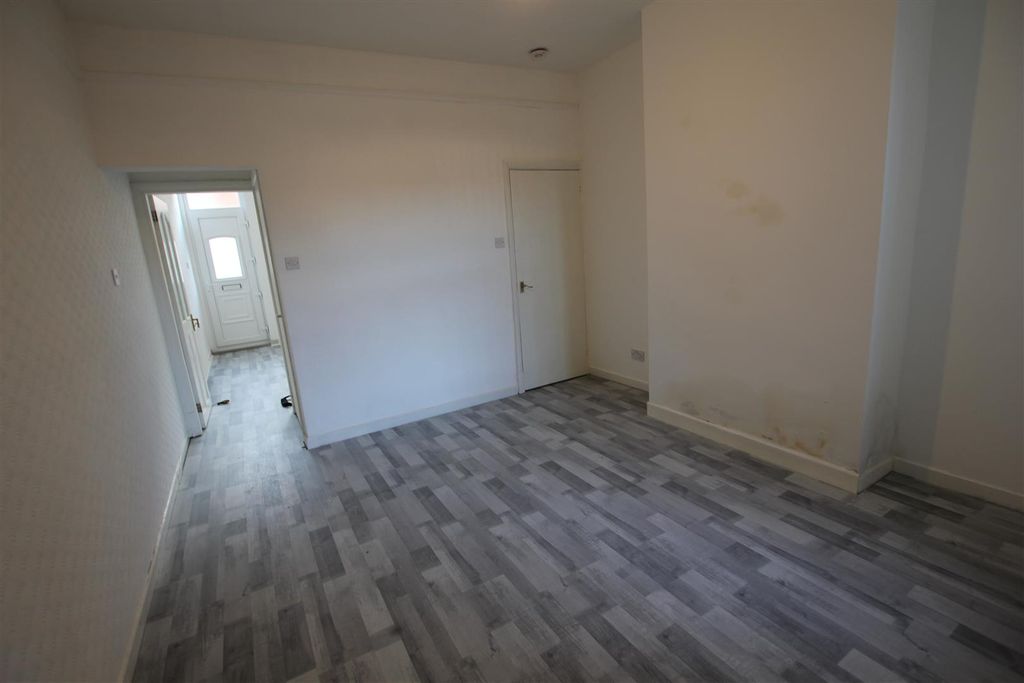 Property photo 3 of 16 Img_9290.Jpg