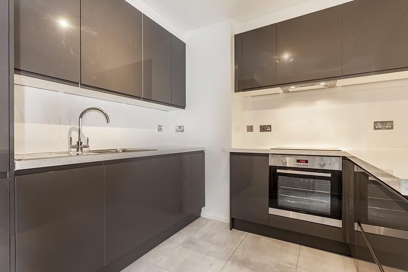 Property photo 3 of 11 8