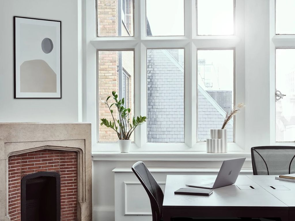 Property photo 2 of 6