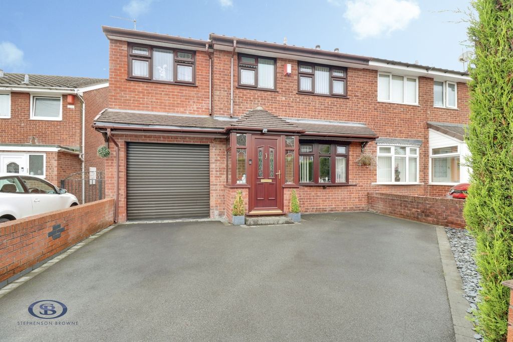 Property photo 1 of 19 Pbox-Img.Jpg