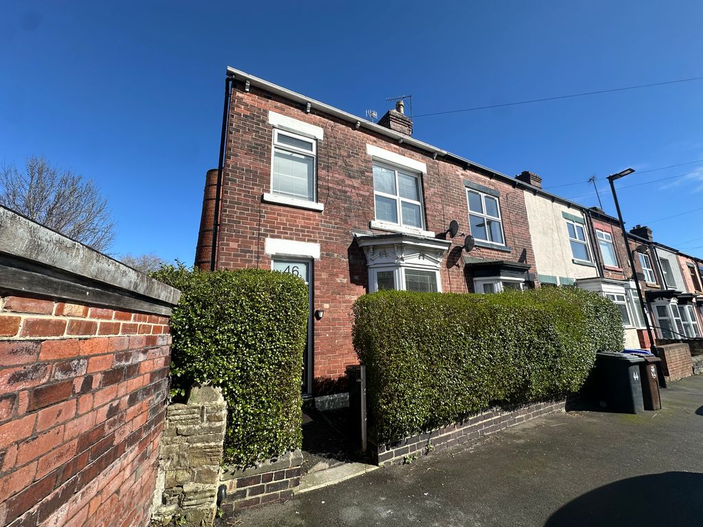 Property photo 1 of 9