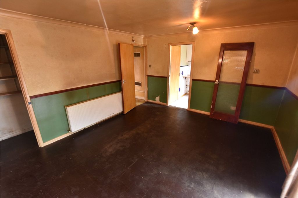 Property photo 2 of 8 Picture No. 05