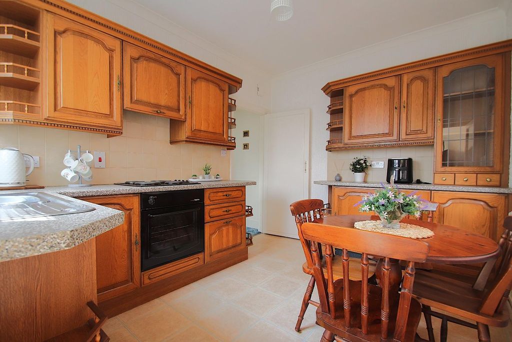 Property photo 3 of 12 Img_7698.Jpg