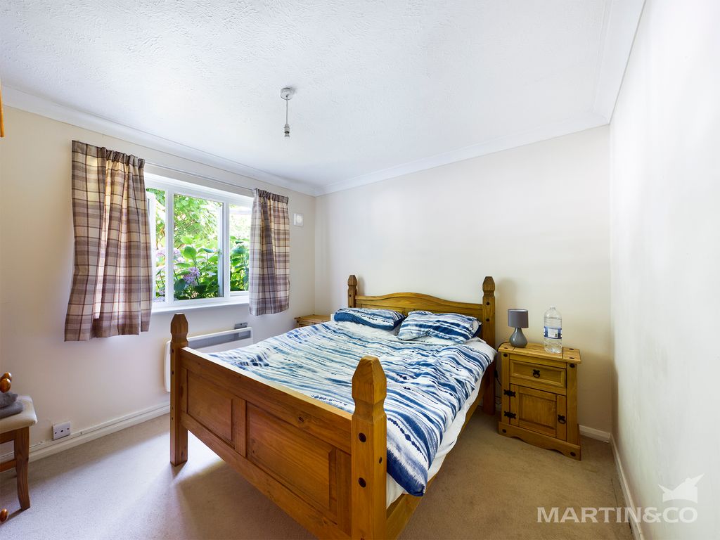 Property photo 3 of 5