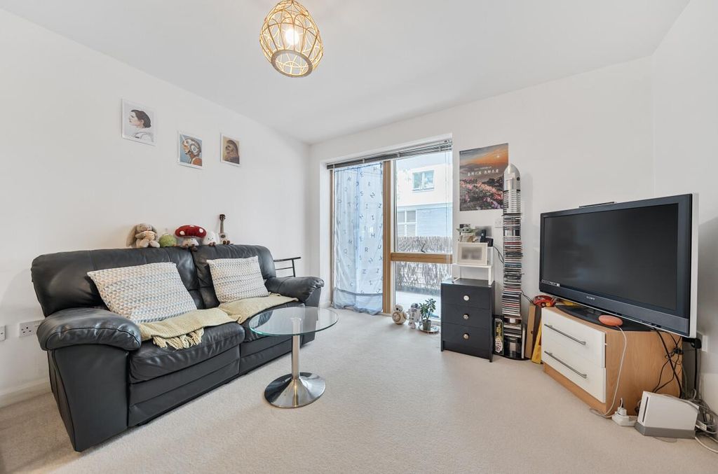 Property photo 2 of 13 Prospect House