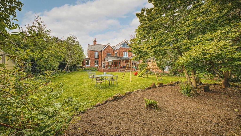 Additional image 61 of 5 bed detached house for saleStation Road, Mickleover, Derby DE3