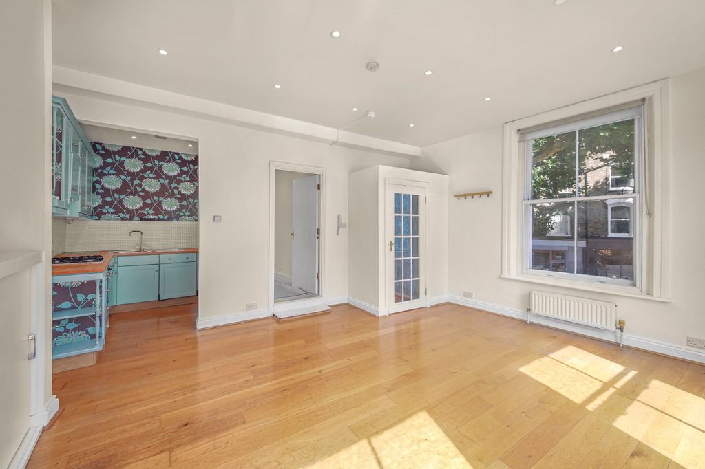 Property photo 1 of 15