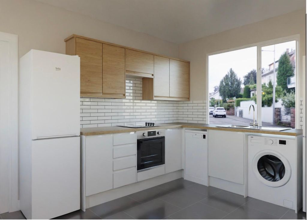 Property photo 2 of 21 New Kitchen Design