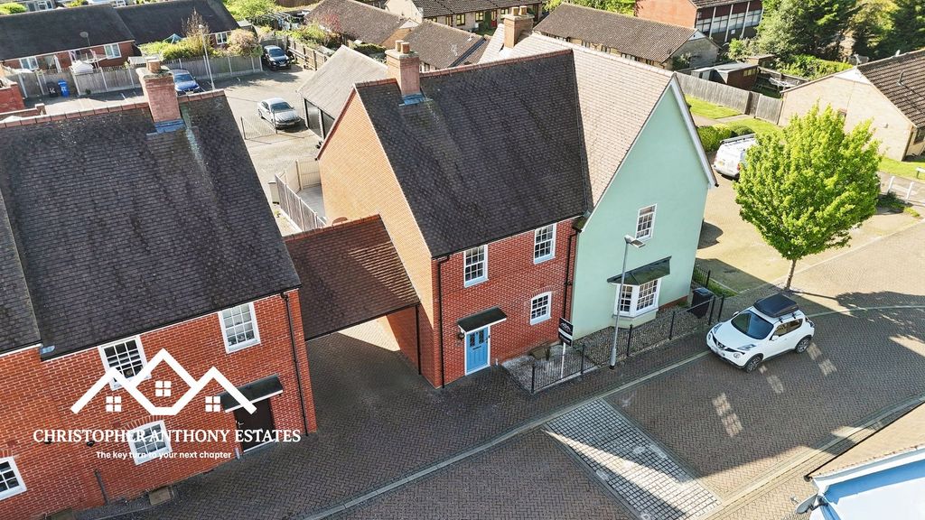 Property photo 1 of 37