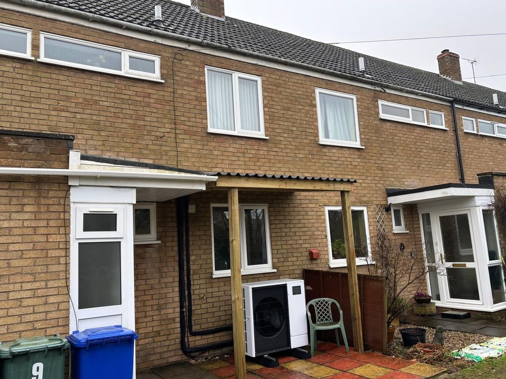 Property photo 1 of 18