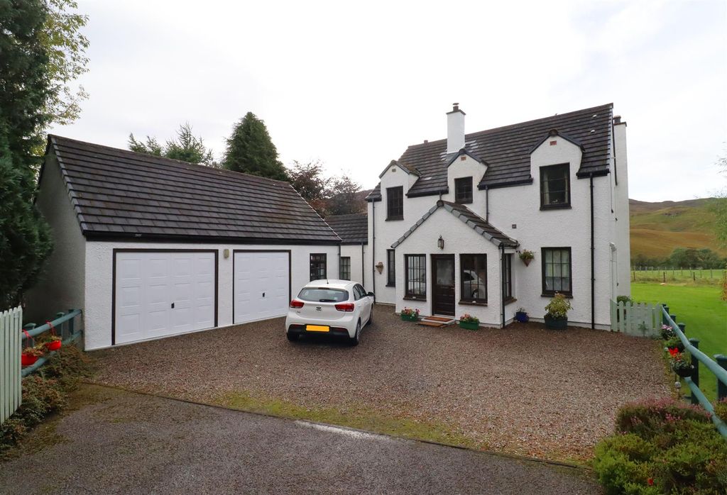 Property photo 1 of 33 External.Jpg
