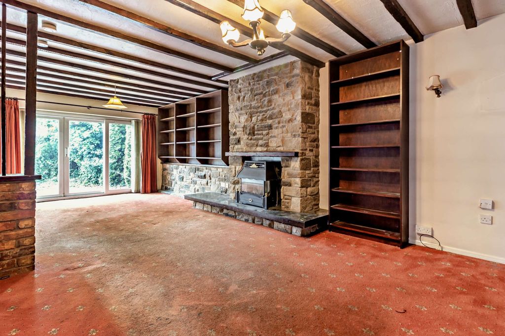 Property photo 2 of 29 109B Kirton Lane, Thorne, Doncaster, South Yorkshire, Dn8 5Rg