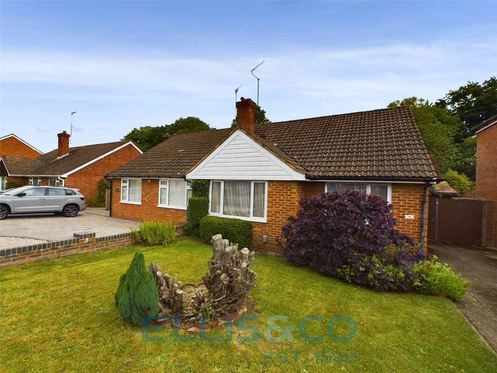 Property photo 1 of 12 Picture No. 11