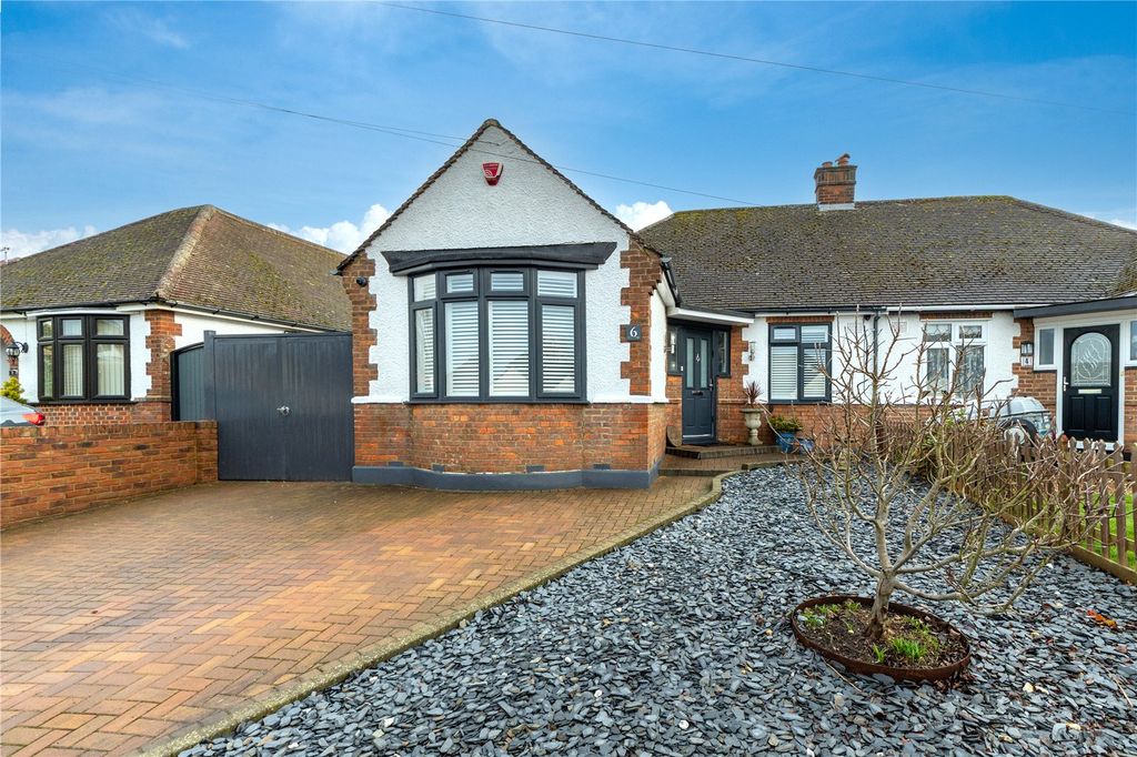 Property photo 3 of 24 Picture No. 33