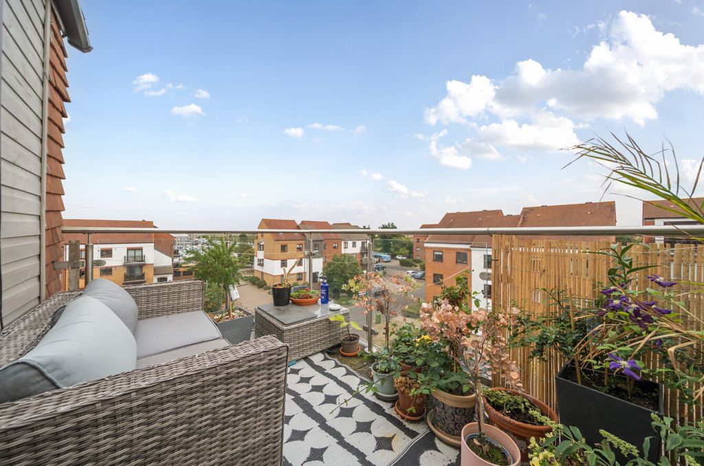 Property photo 2 of 16 1342480-5-68A5Fe8...