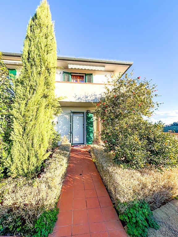 Property photo 1 of 47